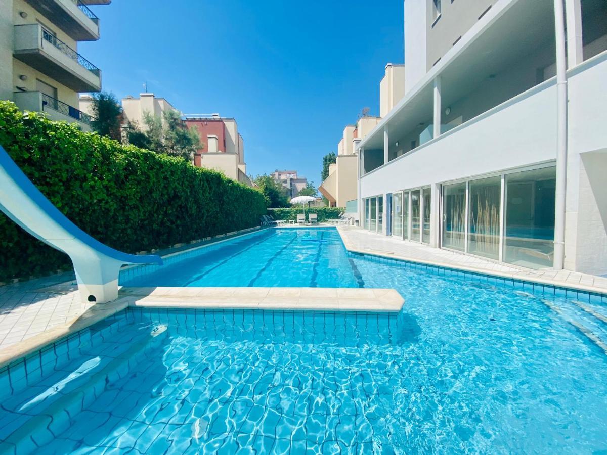 Noha Suite Hotel Riccione Luaran gambar