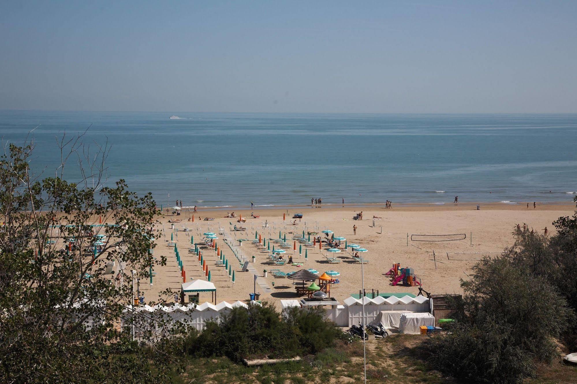 Noha Suite Hotel Riccione Luaran gambar