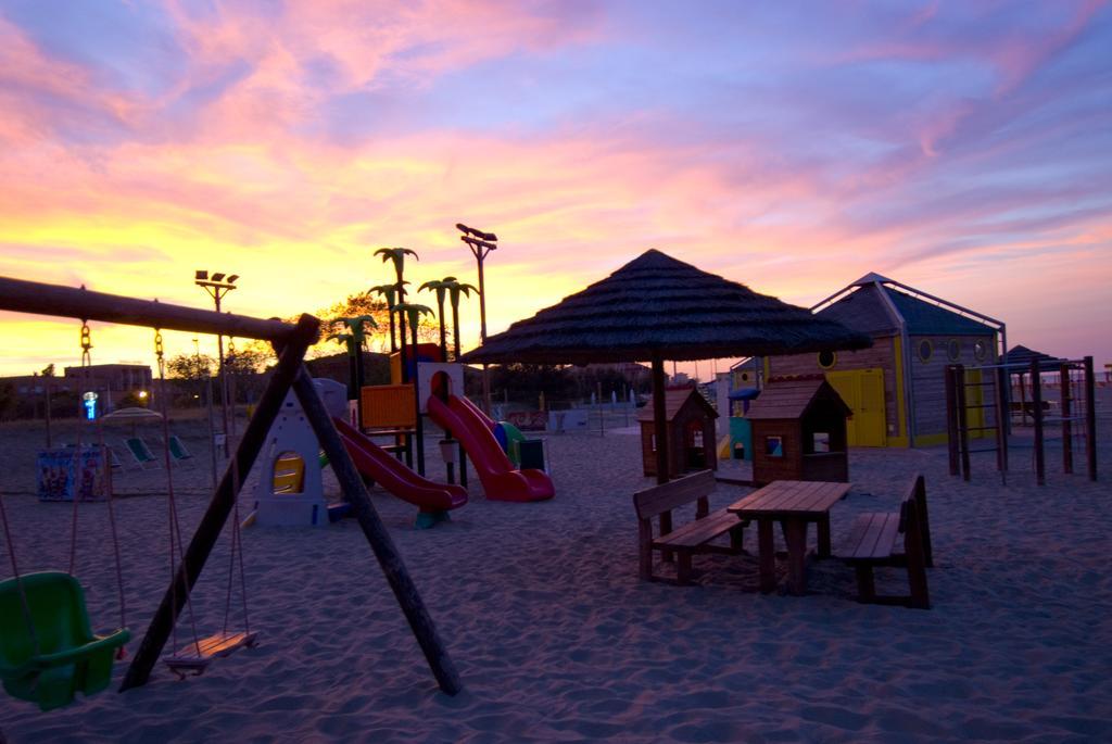 Noha Suite Hotel Riccione Luaran gambar